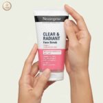 Neutrogena Clear & Radiant Face Scrub with Vitamin C + 0.5% Salicylic Acid - Image 2