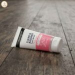Neutrogena Clear & Radiant Face Scrub with Vitamin C + 0.5% Salicylic Acid - Image 3