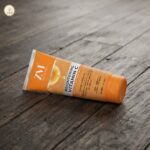ZM Zayn & Myza Brightening Vitamin C Exfoliating Face Wash - Image 3