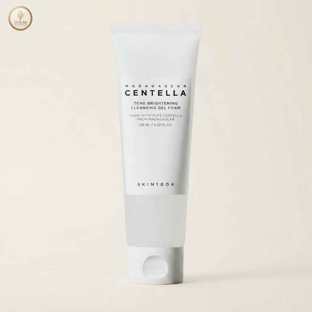 centella tone brighting cleanser 4 SKIN1004 Madagascar Centella Tone Brightening Cleansing Gel Foam cleanser (125ml) - Image 1