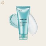 Medicube Azelaic Acid Capsule Cleansing Foam Cleanser (120g)