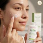 Simple Kind to Skin Hydrating Light Moisturiser (125ml) - Image 2