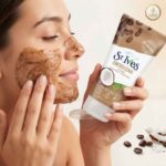 St. Ives Energizing Scrub – Coconut & Coffee (170g) - Image 4