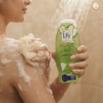 Lily Green Apple Burst Body Wash (72 Hour Moisture Lock) - Image 4