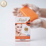 Fiorae Papaya & Gluta Plus Kojic Whitening Soap - 150g - Image 3
