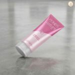 Pond's Flawless Radiance Even Tone Facial Foam 100gm - Image 2